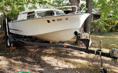 Power boats For Sale in Minnesota by owner | 1960 16 foot Glasspar Cabin Boat